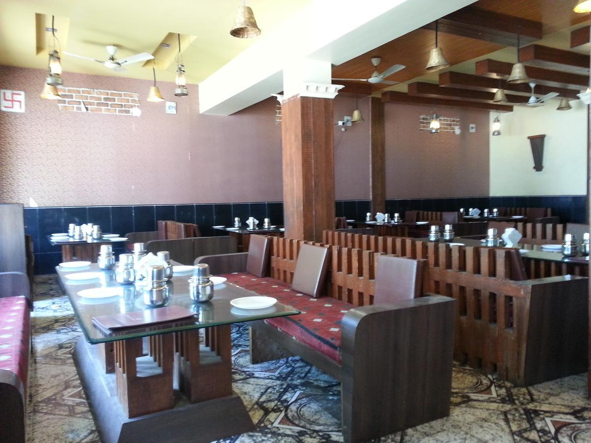 Sanskruti Heritage Resort Shirdi Exterior foto